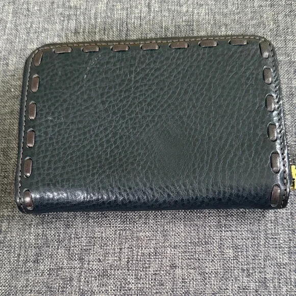 Dooney & Bourke Black Leather Zip Wallet Florentine NWT - Picture 4 of 9
